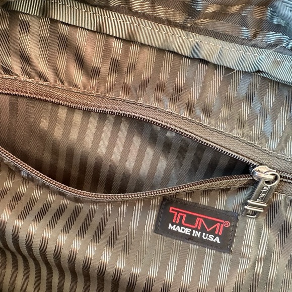 Tumi Briefcase/ Bag - Picture 10 of 14
